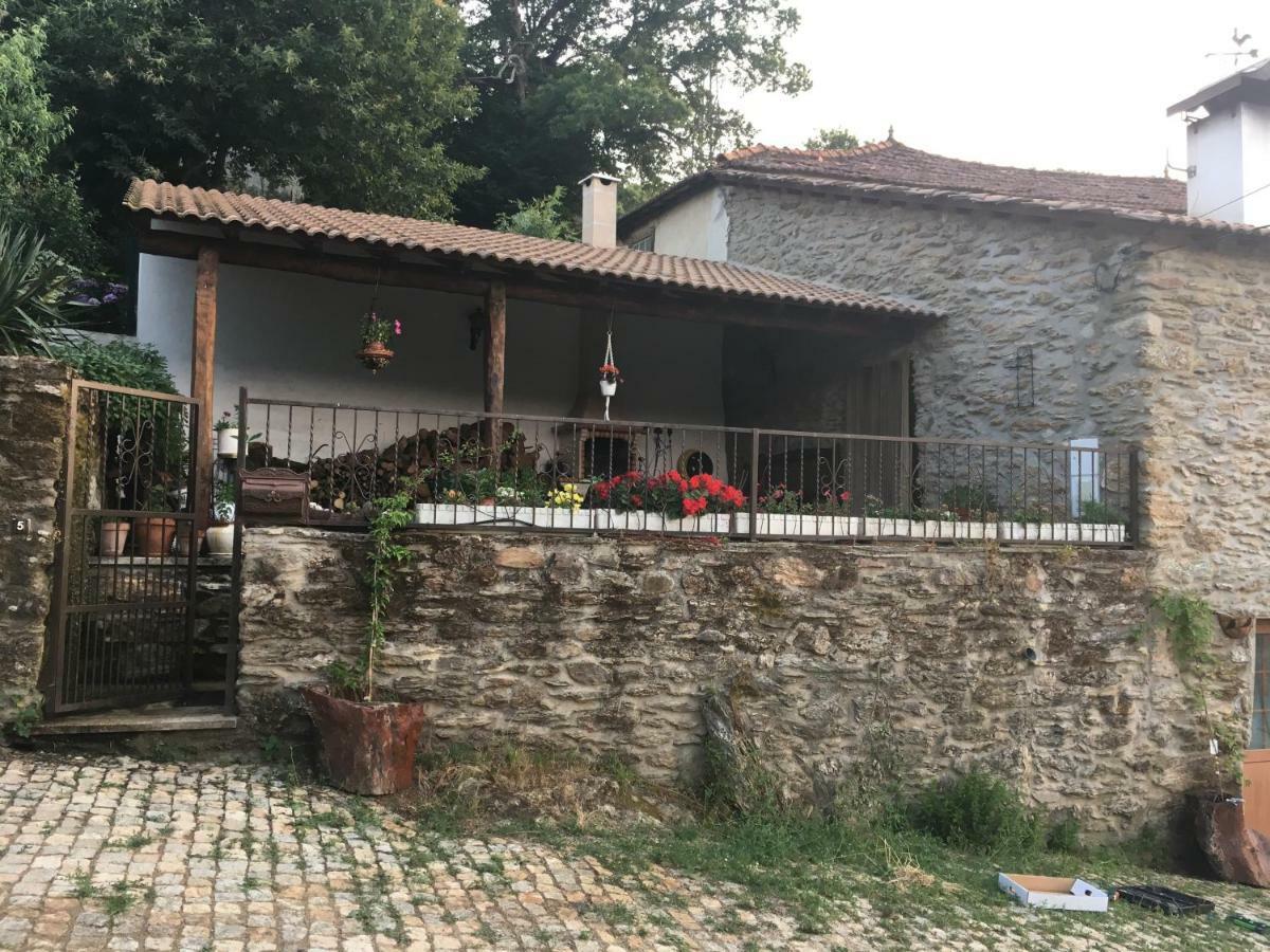 Вилла Casa Da Zeza Negreda Экстерьер фото